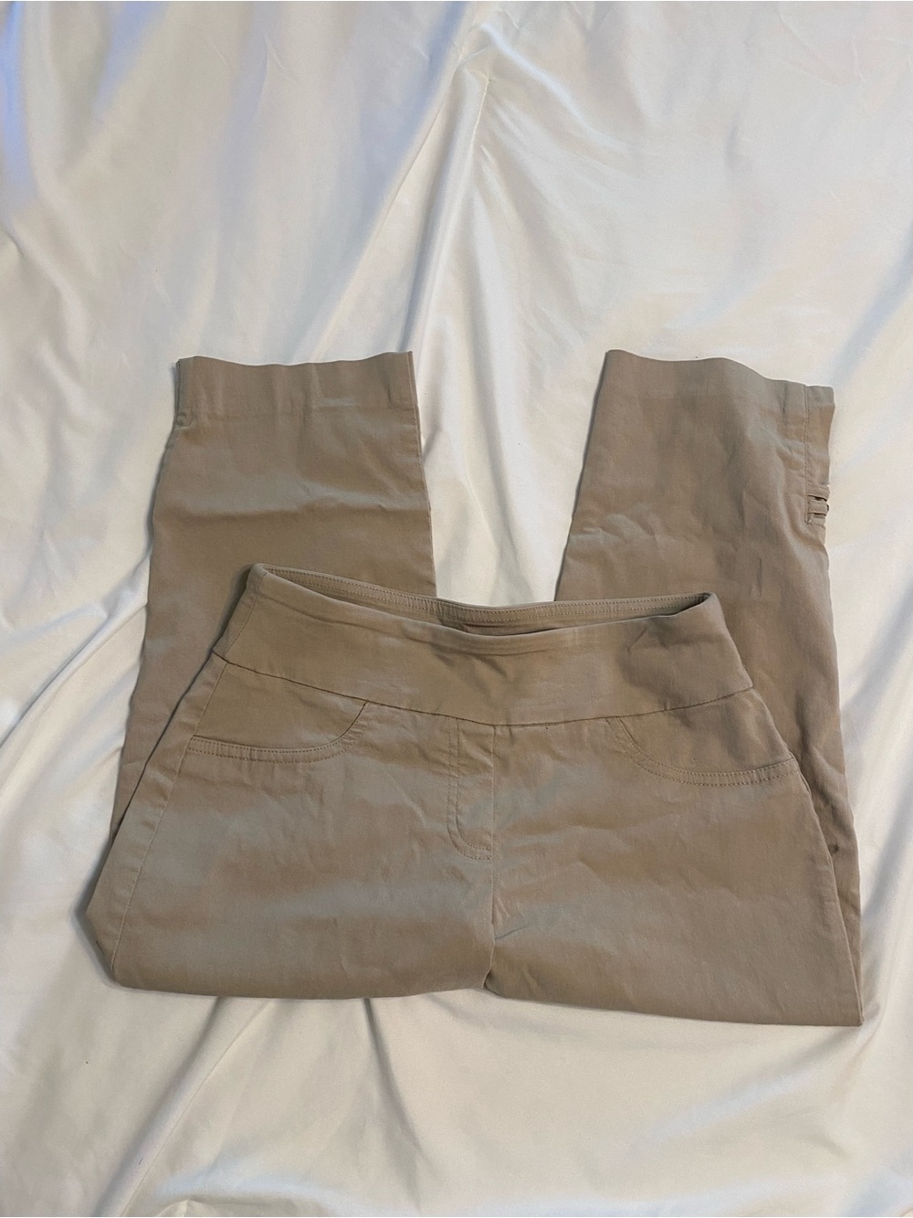 hearts of palm Slim Pull-On Skinny capris in Taupe